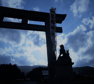 茅部神社大鳥居