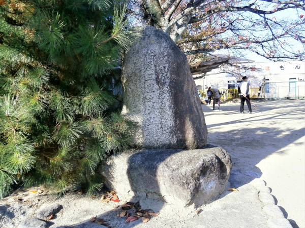 芭蕉の句 掛軸 絵芭蕉翁(洞信筆 狩野派楽央斉休真洞信？) 真筆 江戸時代-