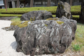 日本三大銘石の一つ佐治川石 - 紀行歴史遊学